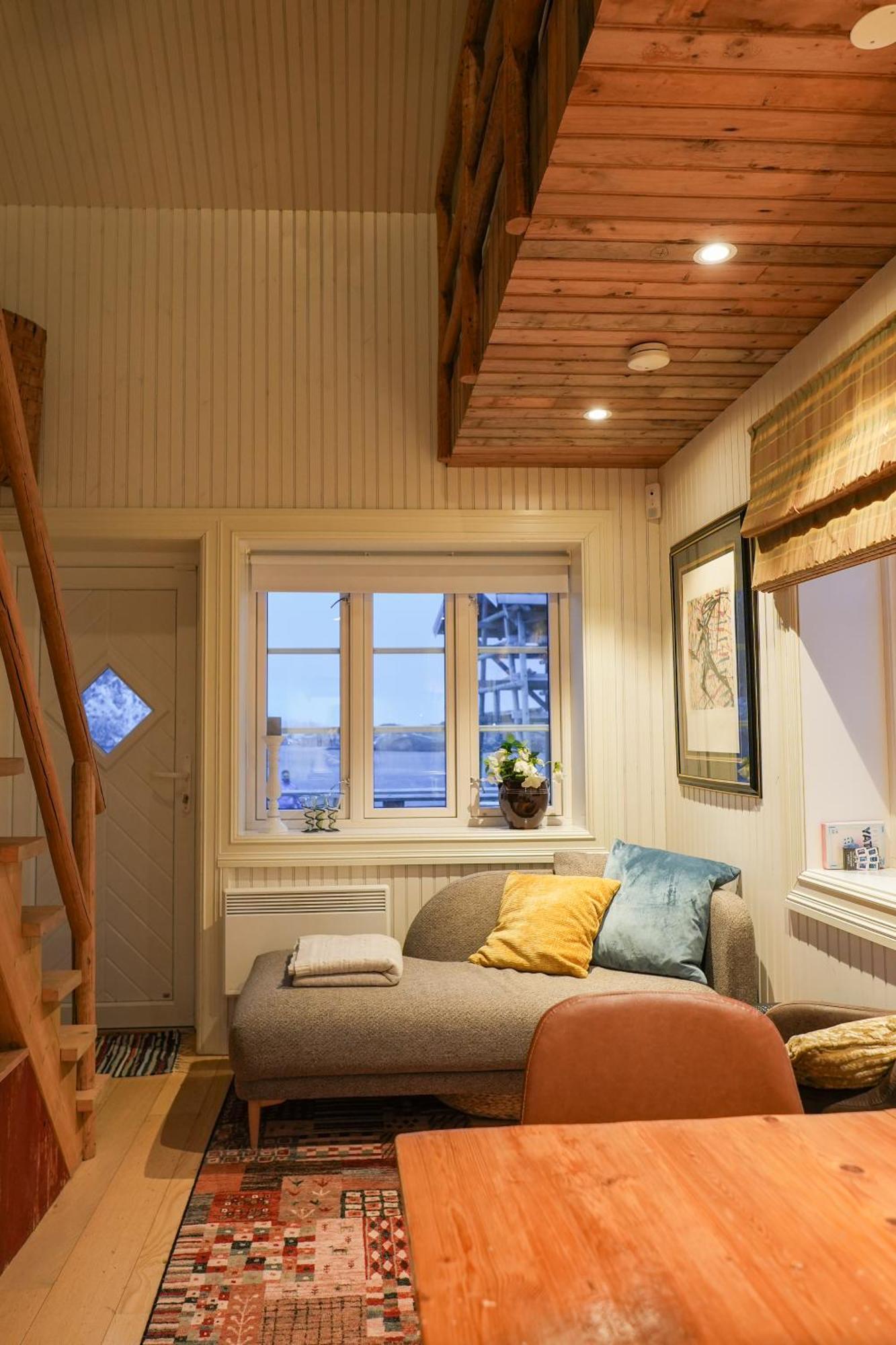 Mini Sakrisoy Apartment Reine